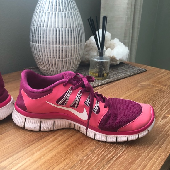 Women's Nike Free 5.0+ Raspberry Running Shoes 7.5 - Picture 11 of 13